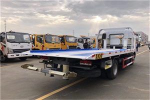 固阳汽车救援补胎